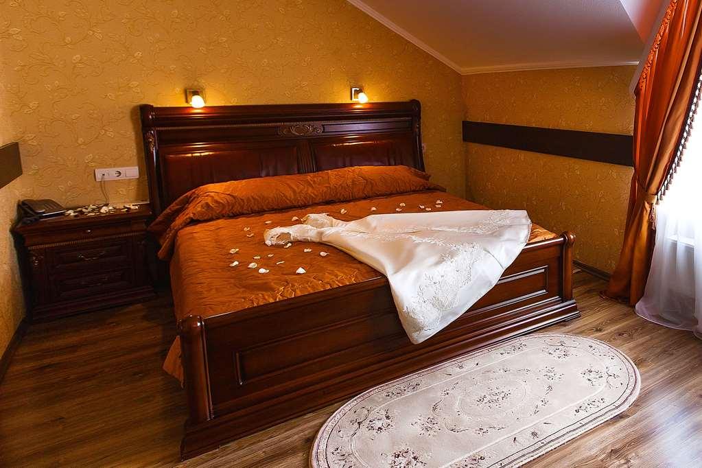 Park Hotel Харков Стая снимка