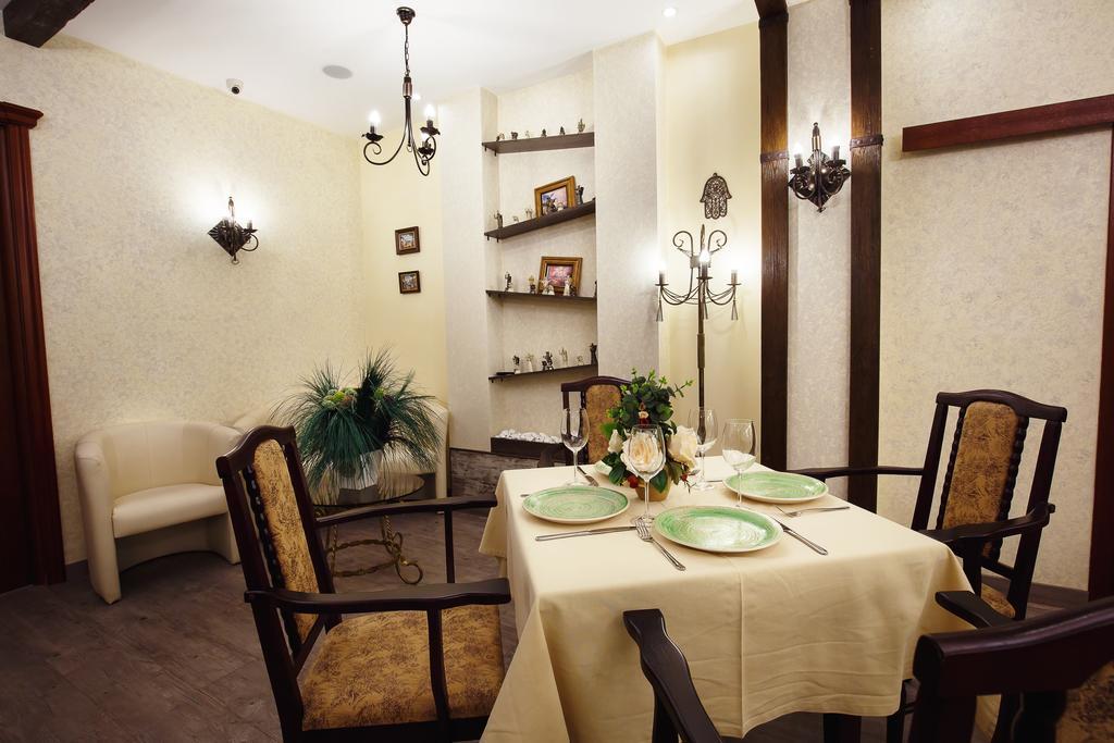 Park Hotel Харков Екстериор снимка
